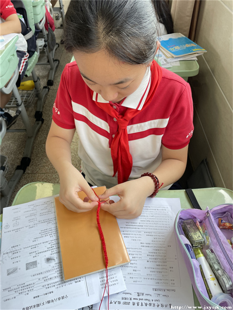 幸运红绳送考生 (3).jpg