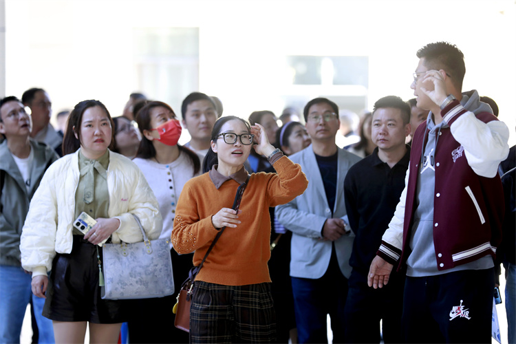 图2.JPG