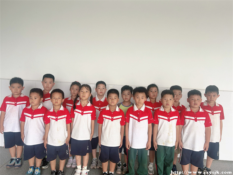 C12.jpg