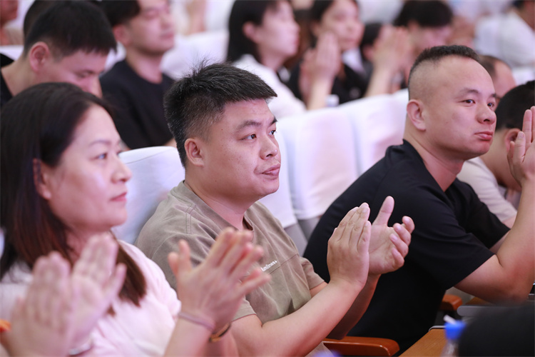 图13.JPG